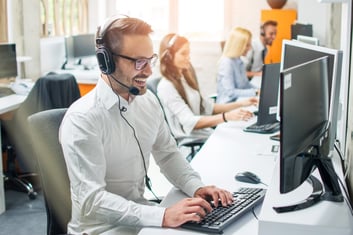 How Mixed Workforce Management Software Improves CX